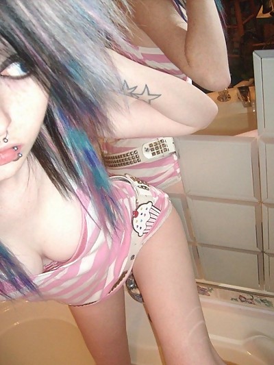 Scene Girls Self Shot Pics